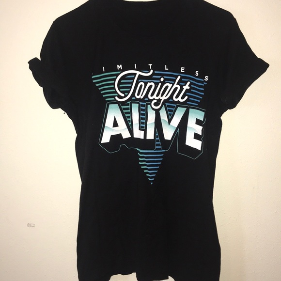 Tonight Alive tshirt - Picture 2 of 2